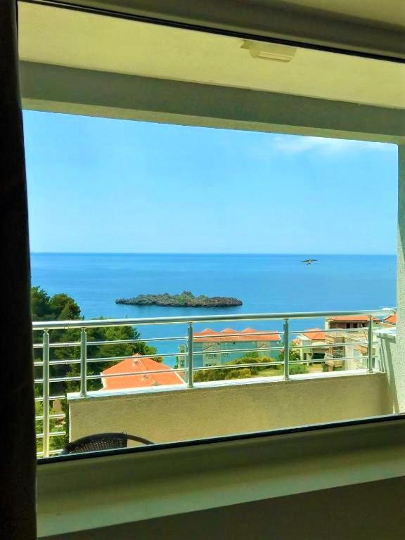 Guesthouse Radjen Sveti Stefan Buitenkant foto